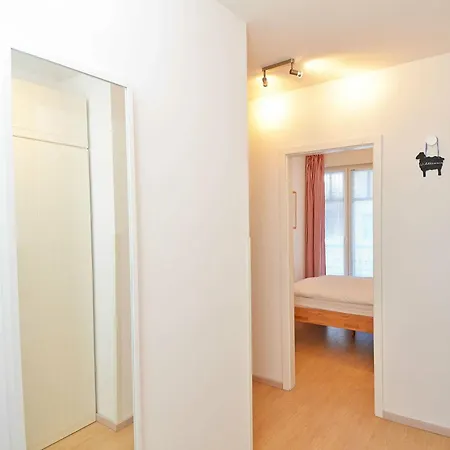 Rosa - Apt. 15