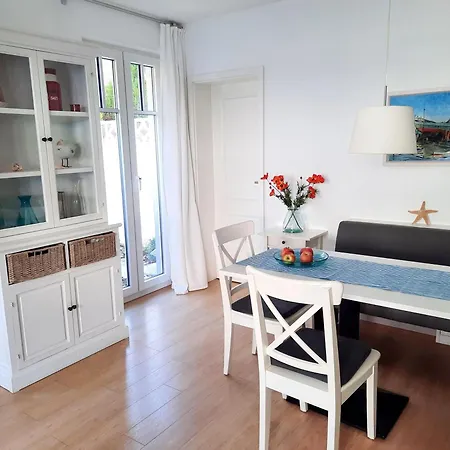 Rosa - Apt. 15 * Sellin (Rugen)