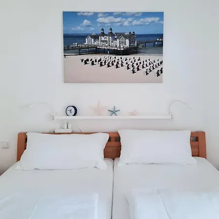 Rosa - Apt. 15 *